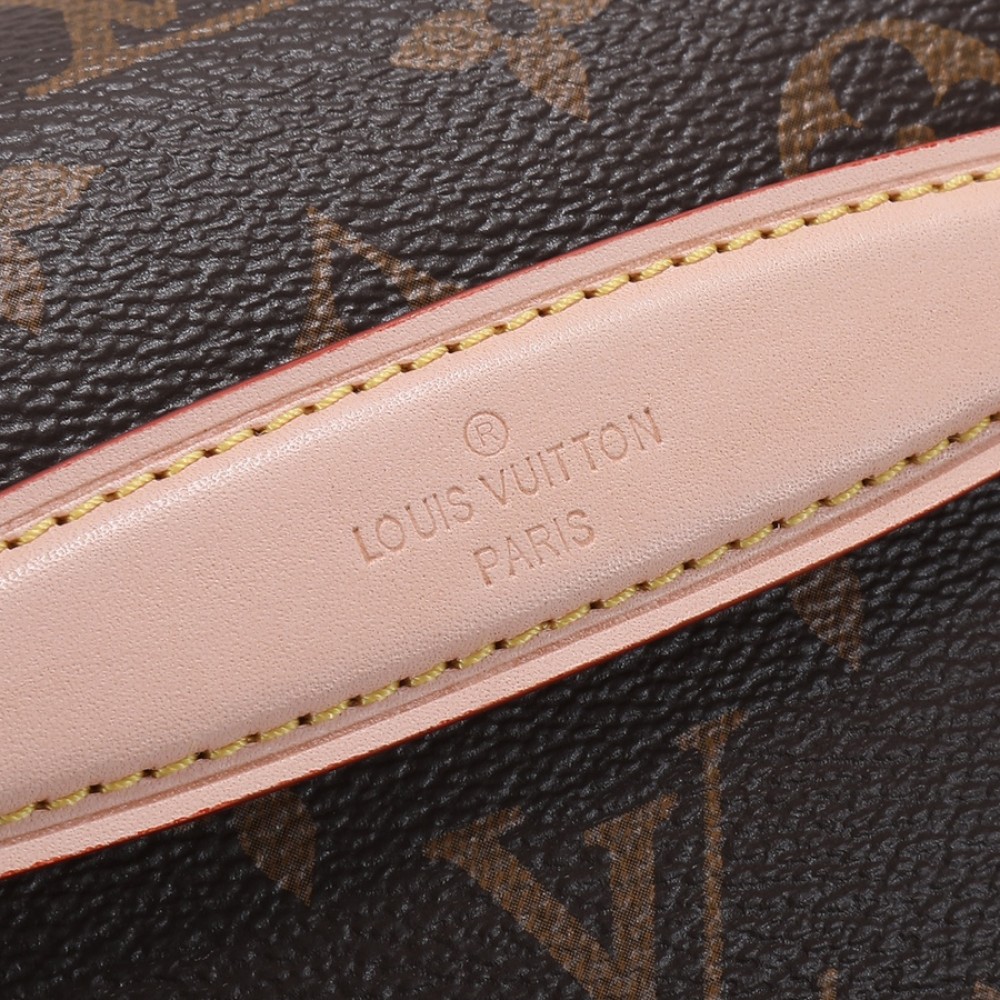 Louis Vuitton Mini Bumbag Monogram Canvas Classic Crossbody Waist Bag Louis Vuitton Mini Bumbag Monogram Canvas Classic Crossbody Waist Bag