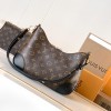 Louis Vuitton ONTHEGO classic small handbag canvas pattern hardware chain shoulder strap handbag Louis Vuitton ONTHEGO classic small handbag canvas pattern hardware chain shoulder strap handbag