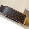 Louis Vuitton ONTHEGO classic small canvas pattern hardware chain shoulder strap handbag Louis Vuitton ONTHEGO classic small canvas pattern hardware chain shoulder strap handbag