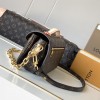 Louis Vuitton Petite Malle canvas pattern hardware chain shoulder strap handbag Louis Vuitton Petite Malle canvas pattern hardware chain shoulder strap handbag