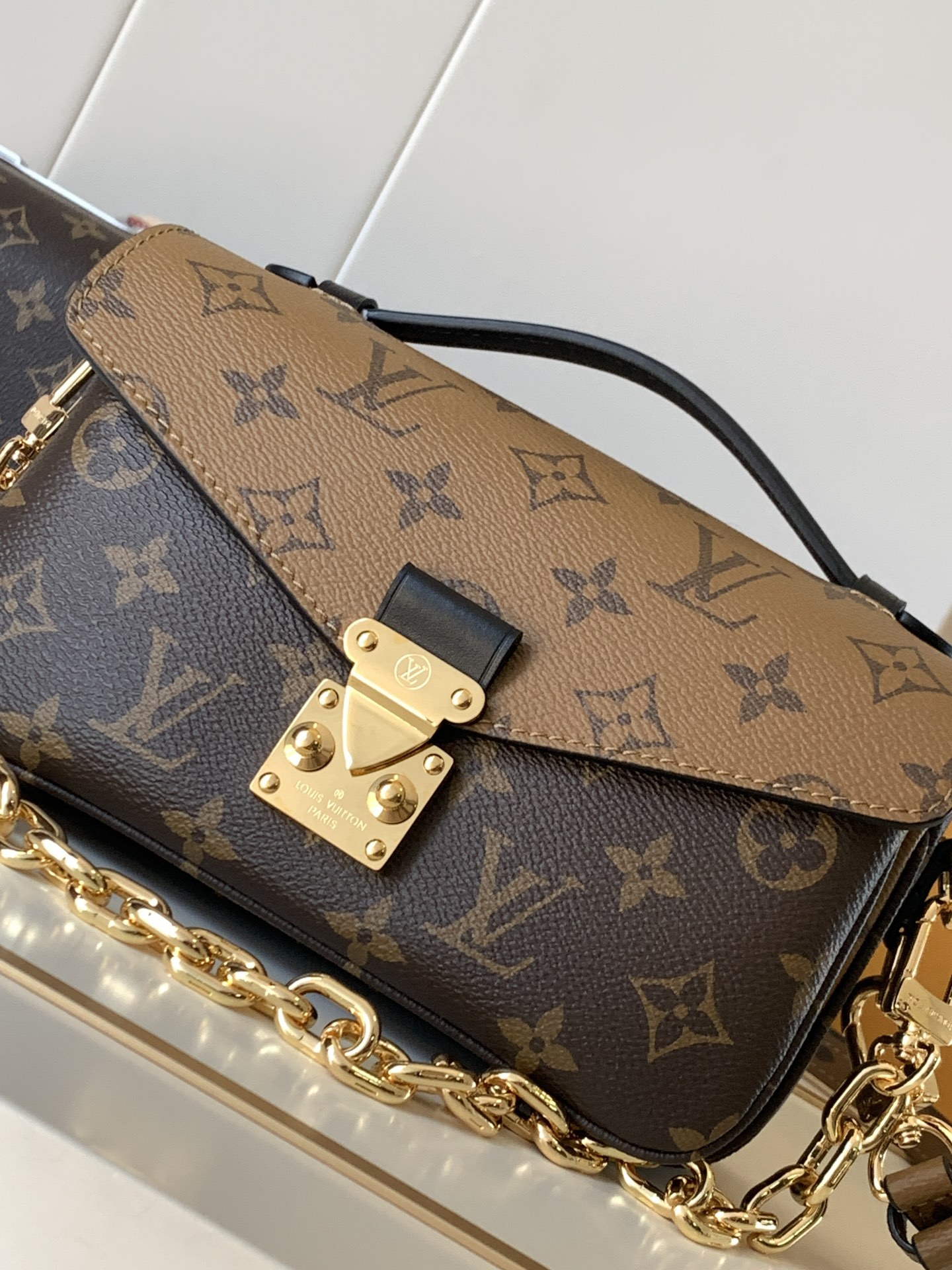 Louis Vuitton Petite Malle black and brown contrast canvas pattern hardware chain shoulder strap handbag Louis Vuitton Petite Malle black and brown contrast canvas pattern hardware chain shoulder strap handbag
