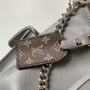 Louis Vuitton POCHETTE MÉTIS leather silver textured chain shoulder strap handbag Louis Vuitton POCHETTE MÉTIS leather silver textured chain shoulder strap handbag