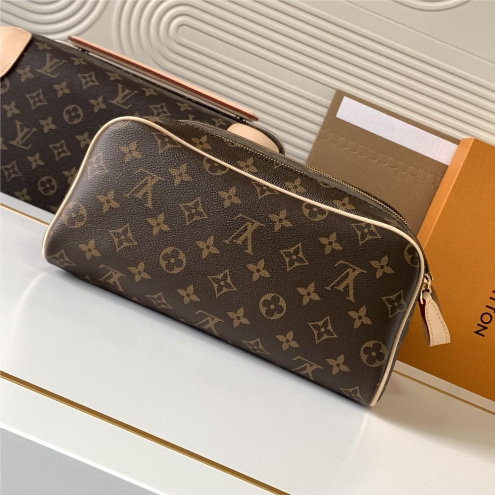 Louis Vuitton Classic Brown Leather and Canvas Textured Tote Louis Vuitton Classic Brown Leather and Canvas Textured Tote
