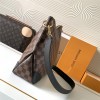 Louis Vuitton black shoulder strap bucket bag Louis Vuitton black shoulder strap bucket bag