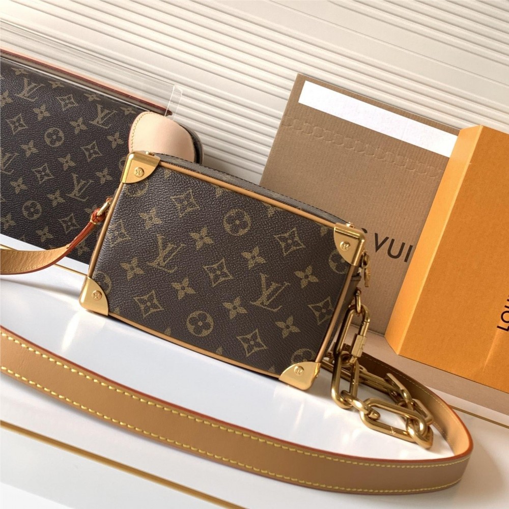 Louis Vuitton Side Trunk Gold Chain Tote Louis Vuitton Side Trunk Gold Chain Tote