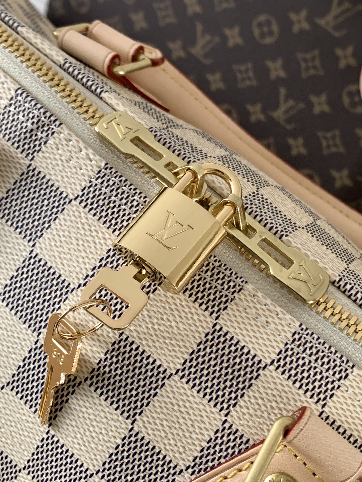 Louis Vuitton Speedy 30 Medium Fresh Blue and White Square Handbag Louis Vuitton Speedy 30 Medium Fresh Blue and White Square Handbag
