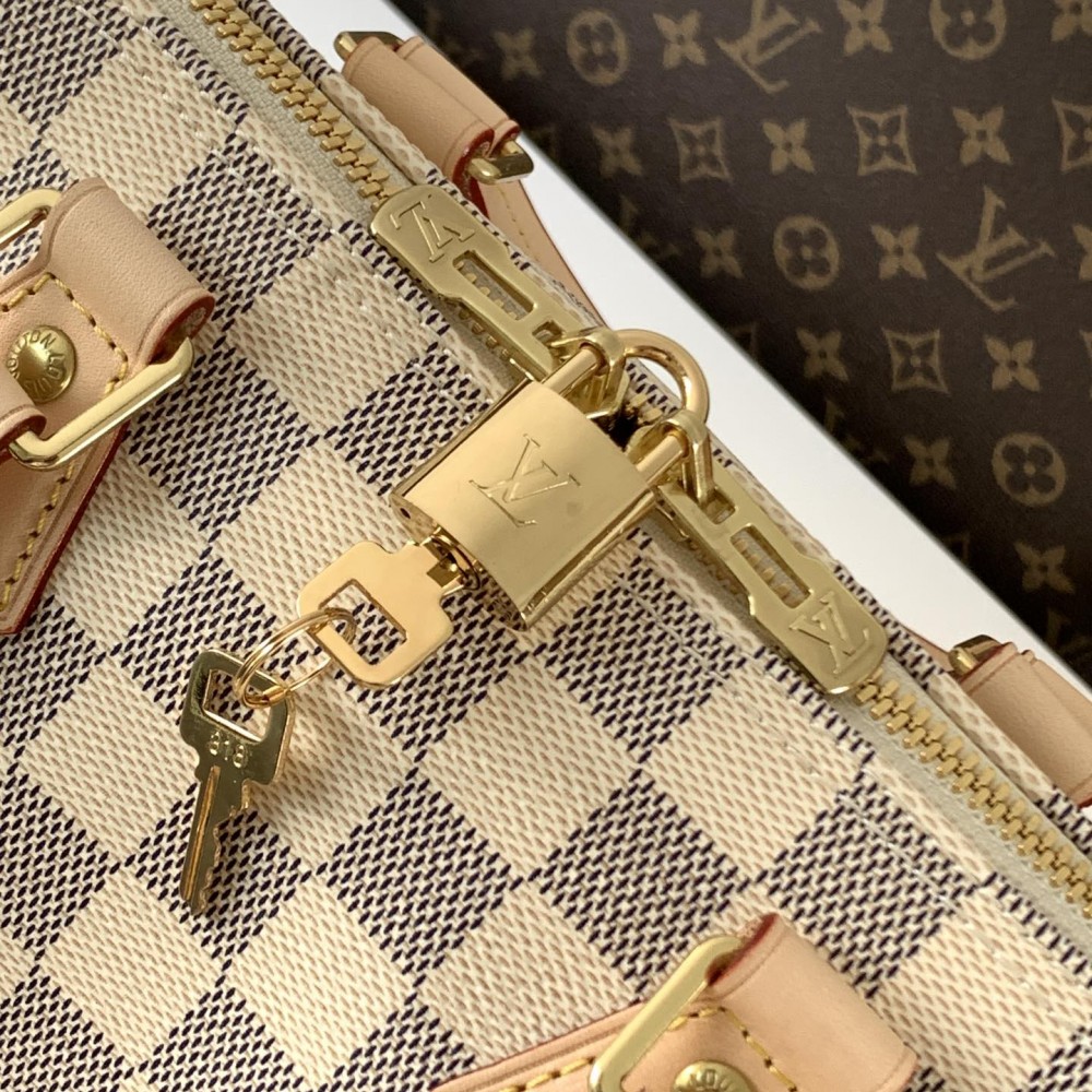 Louis Vuitton Speedy 30 Small Fresh Blue and White Square Handbag Louis Vuitton Speedy 30 Small Fresh Blue and White Square Handbag