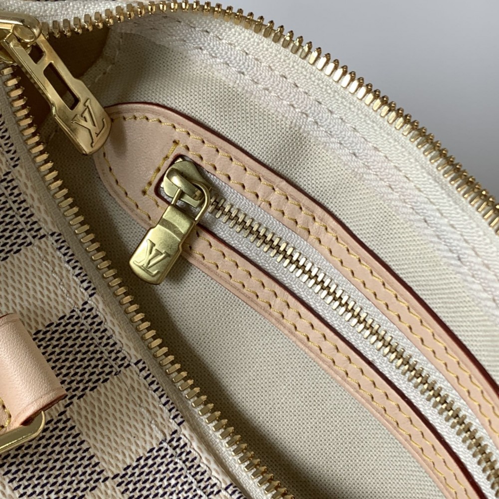 Louis Vuitton Speedy 30 Small Fresh Blue and White Square Handbag Louis Vuitton Speedy 30 Small Fresh Blue and White Square Handbag