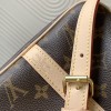 Louis Vuitton Speedy 30 Medium Bag in Textured Canvas Louis Vuitton Speedy 30 Medium Bag in Textured Canvas