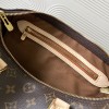 Louis Vuitton Speedy 30 Medium Bag in Textured Canvas Louis Vuitton Speedy 30 Medium Bag in Textured Canvas