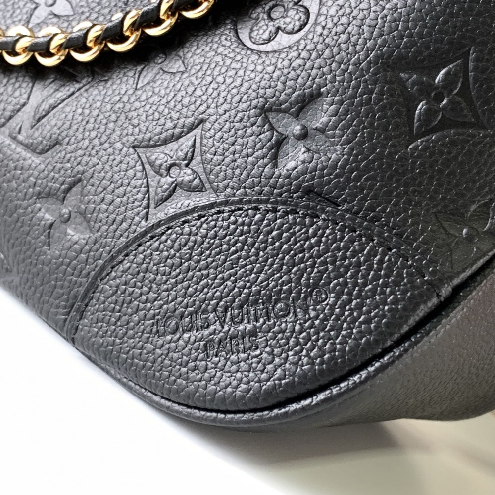 Louis Vuitton ONTHEGO Medium Classic Black Canvas Textured Half Moon Bag Louis Vuitton ONTHEGO Medium Classic Black Canvas Textured Half Moon Bag