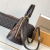 Louis Vuitton SPEEDY series primary color checkerboard texture handbag Louis Vuitton SPEEDY series primary color checkerboard texture handbag