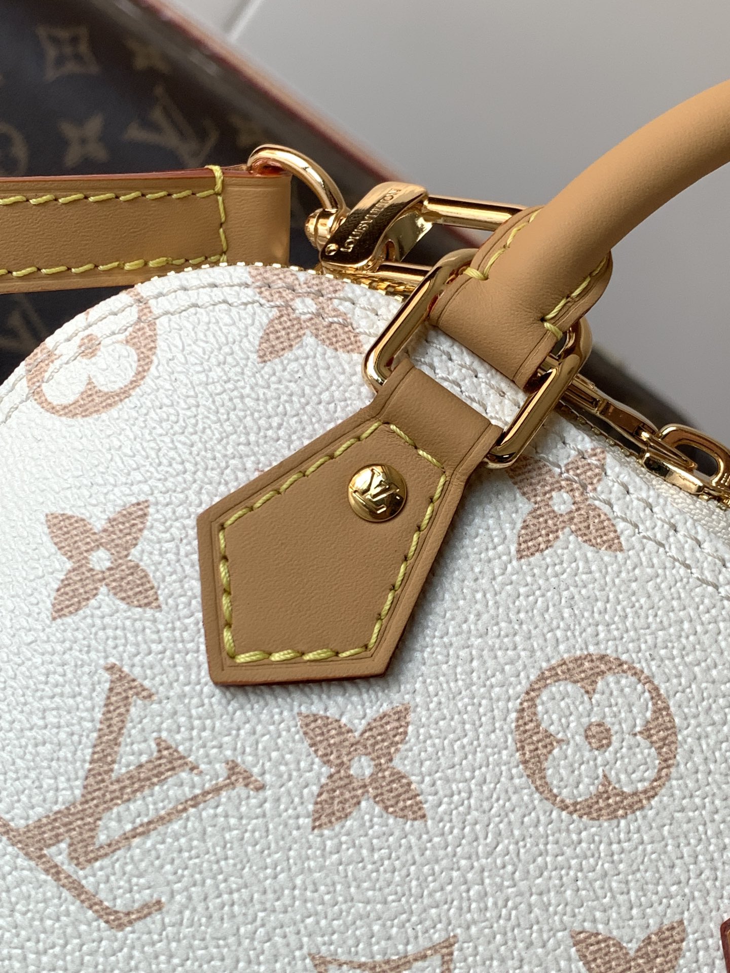 Louis Vuitton Speedy Small Natural Canvas Textured Tote Louis Vuitton Speedy Small Natural Canvas Textured Tote