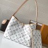 Louis Vuitton ONTHEGO series floral canvas textured handbag Louis Vuitton ONTHEGO series floral canvas textured handbag