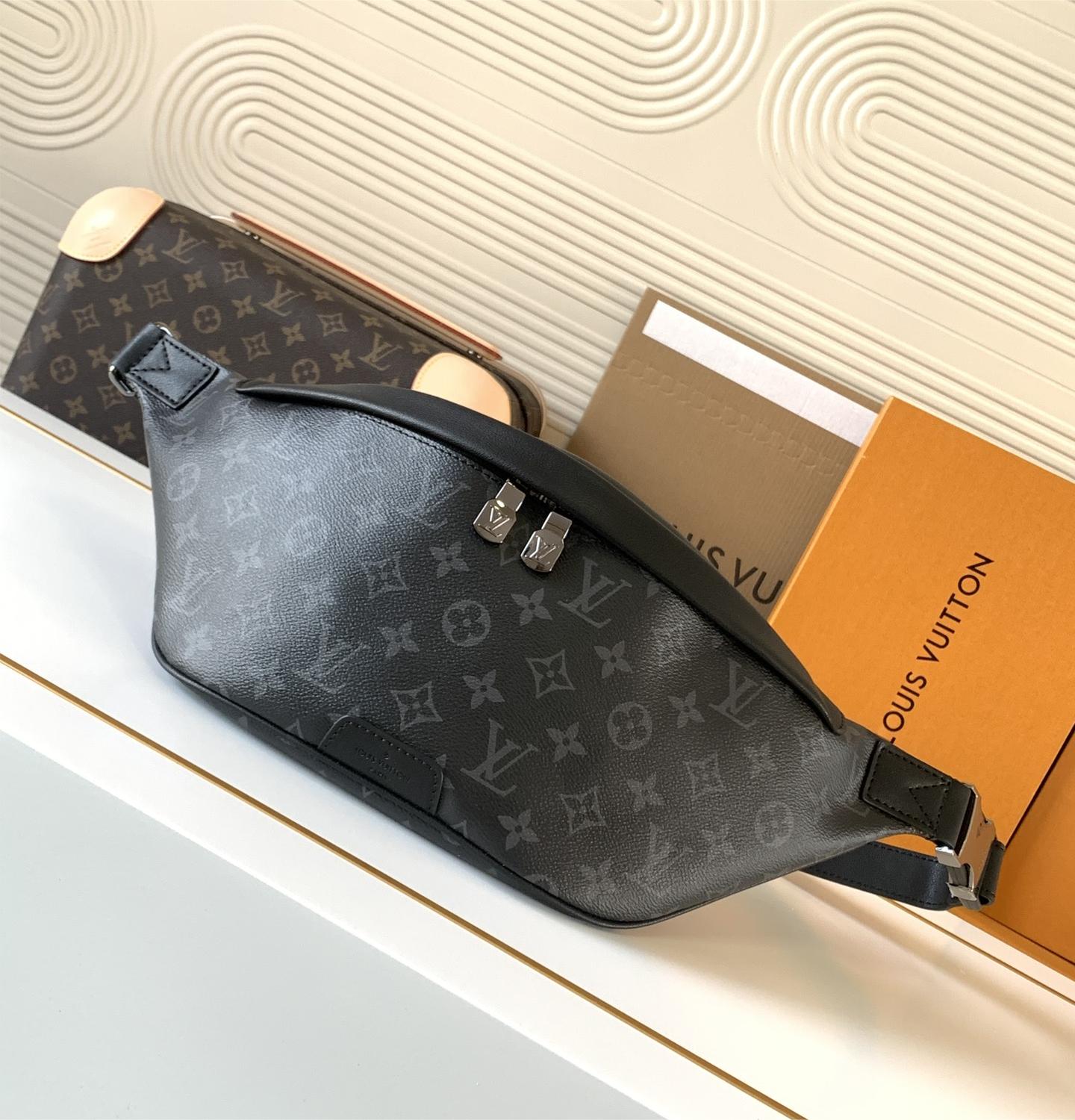 Louis Vuitton MINI BUMBAG classic black canvas textured handbag Louis Vuitton MINI BUMBAG classic black canvas textured handbag