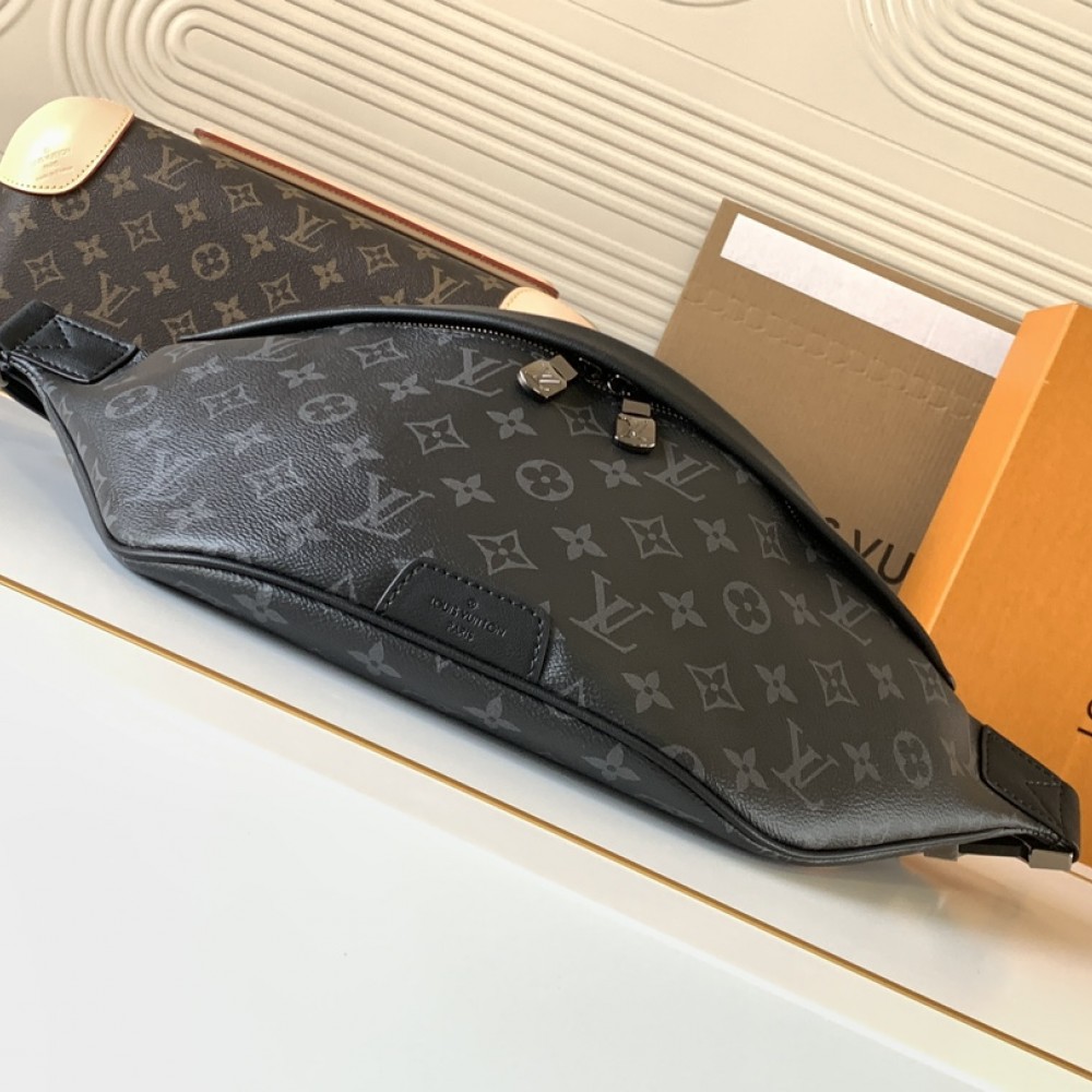 Louis Vuitton MINI BUMBAG classic black canvas textured handbag Louis Vuitton MINI BUMBAG classic black canvas textured handbag