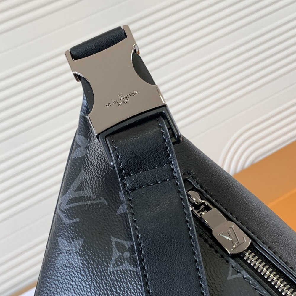 Louis Vuitton MINI BUMBAG classic black canvas textured handbag Louis Vuitton MINI BUMBAG classic black canvas textured handbag