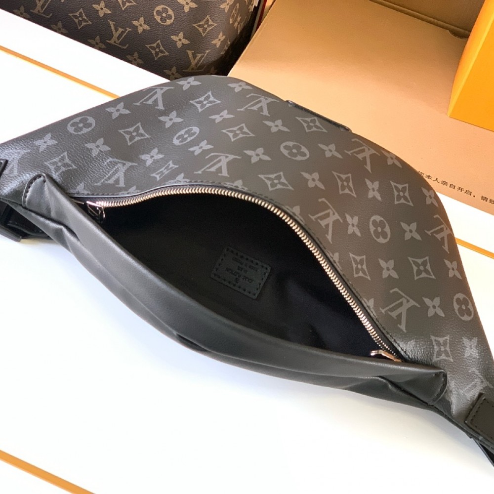 Louis Vuitton MINI BUMBAG classic black canvas textured handbag Louis Vuitton MINI BUMBAG classic black canvas textured handbag