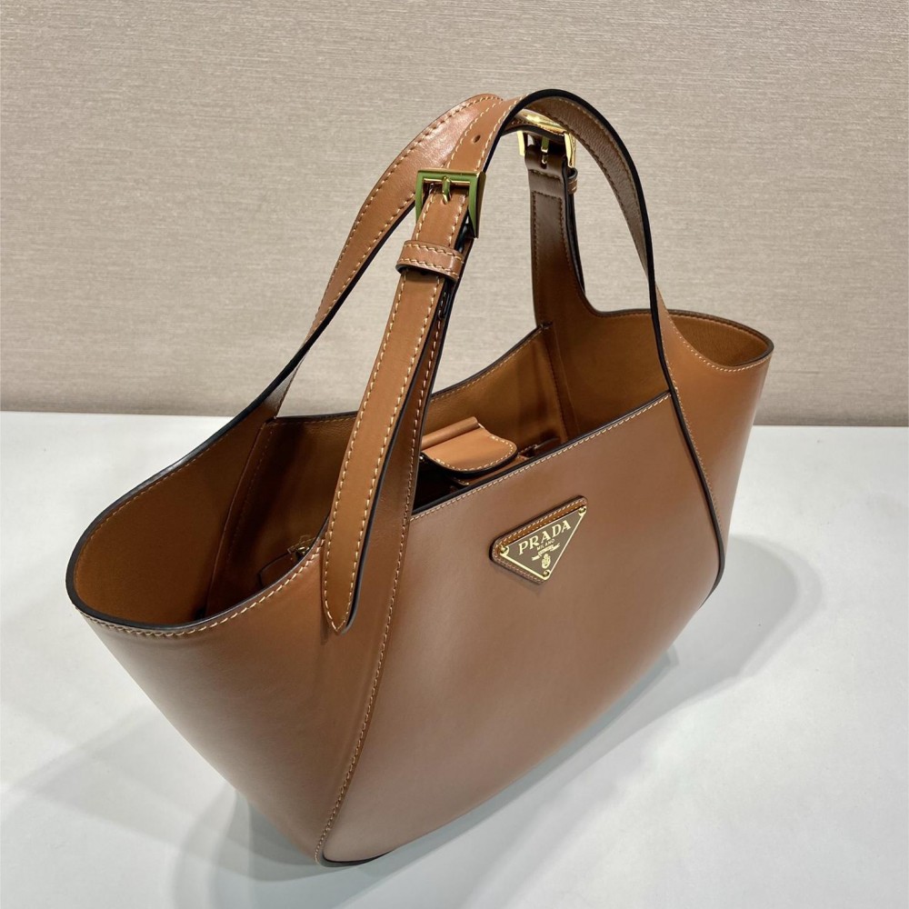 Prada Arqué naplak patent leather shoulder bag Prada Arqué naplak patent leather shoulder bag