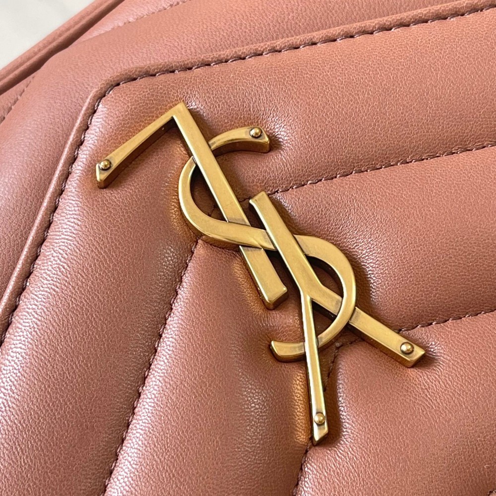 Saint Laurent NIKI series warm pink quilted leather exquisite hardware chain bag Saint Laurent NIKI series warm pink quilted leather exquisite hardware chain bag