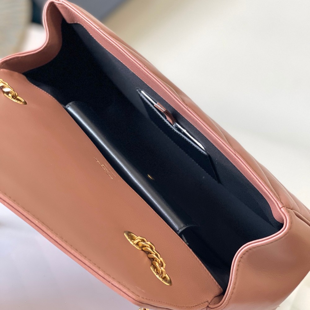 Saint Laurent NIKI series warm pink quilted leather exquisite hardware chain bag Saint Laurent NIKI series warm pink quilted leather exquisite hardware chain bag