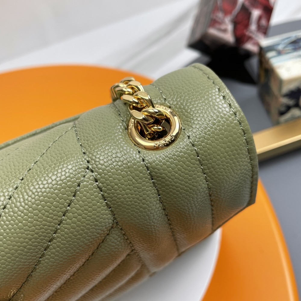 Saint Laurent Classic Chain Stripe Emerald Green Leather Shoulder Bag Saint Laurent Classic Chain Stripe Emerald Green Leather Shoulder Bag