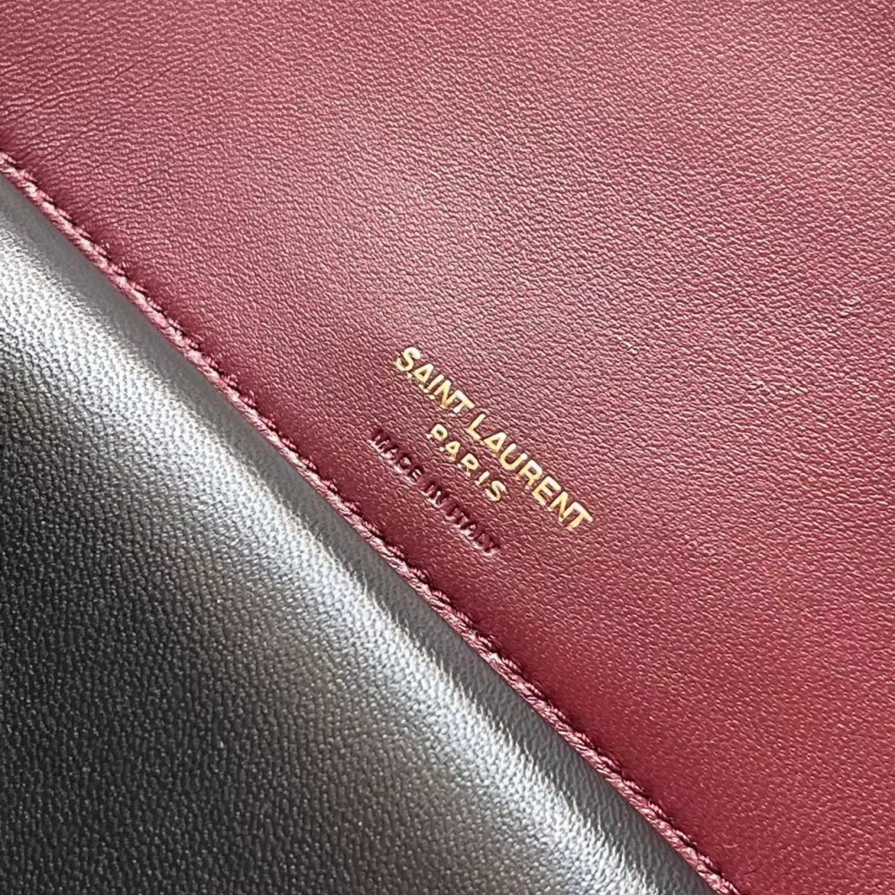 Saint Laurent NIKI series crimson quilted leather exquisite hardware chain bag Saint Laurent NIKI series crimson quilted leather exquisite hardware chain bag