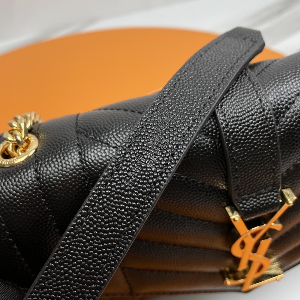 Saint Laurent classic gold hardware leather chain black textured leather shoulder bag Saint Laurent classic gold hardware leather chain black textured leather shoulder bag