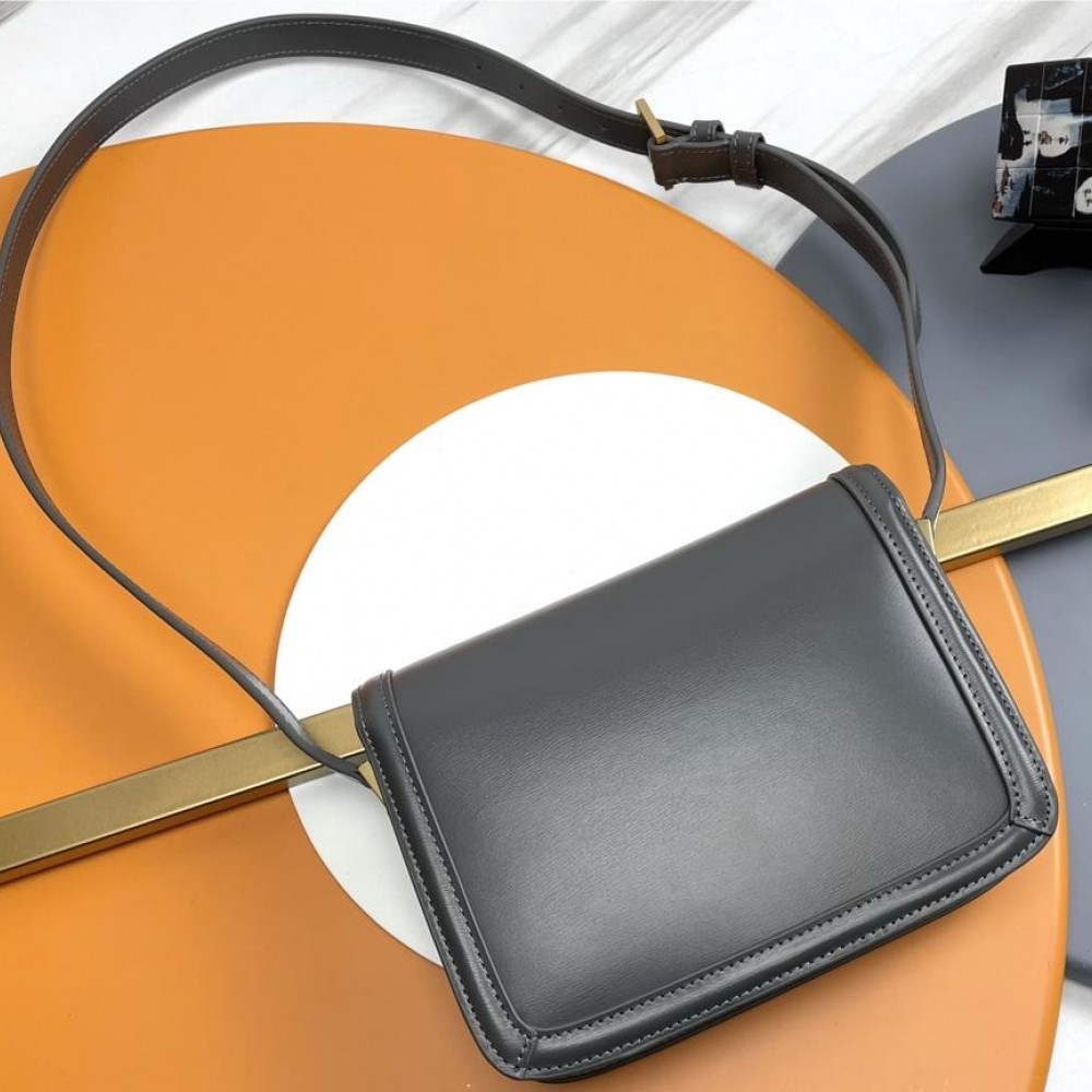 Saint Laurent Burgundy Rhino Manhattan SUNSET Flap Shoulder Bag Saint Laurent Burgundy Rhino Manhattan SUNSET Flap Shoulder Bag