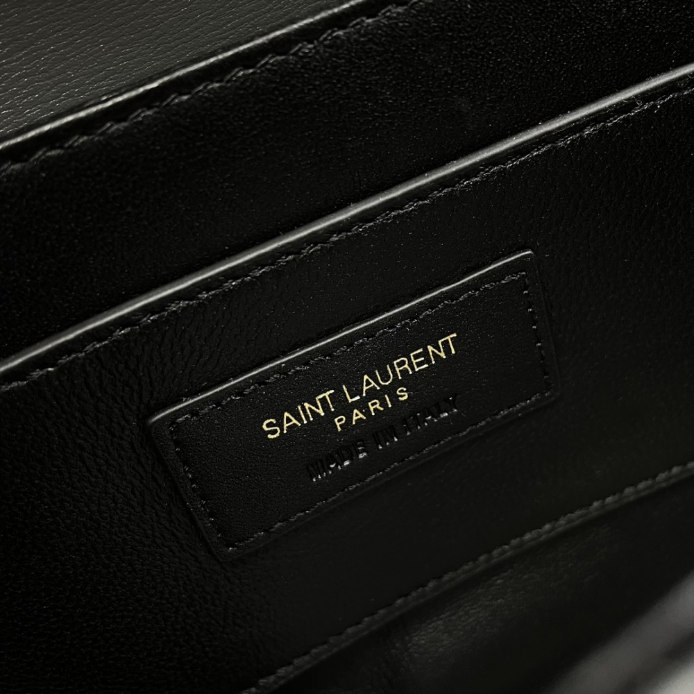 Saint Laurent Burgundy Rhino Manhattan SUNSET Flap Shoulder Bag Saint Laurent Burgundy Rhino Manhattan SUNSET Flap Shoulder Bag