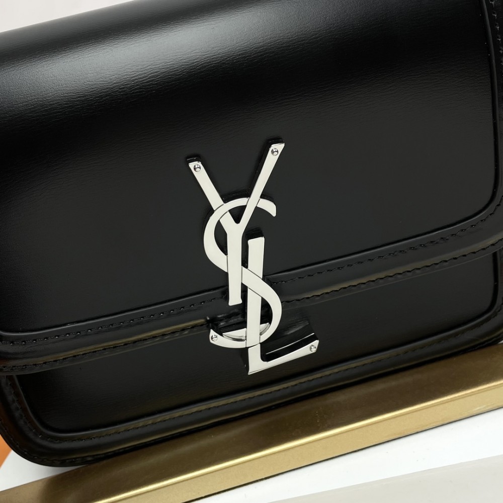 Saint Laurent Burgundy Jade Starry Black Silver Badge Manhattan SUNSET Flap Shoulder Bag Saint Laurent Burgundy Jade Starry Black Silver Badge Manhattan SUNSET Flap Shoulder Bag