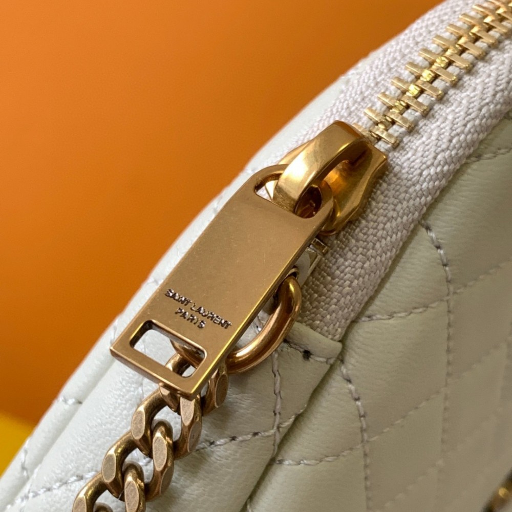 Saint Laurent pure white loulou diamond pattern metal logo chain bag Saint Laurent pure white loulou diamond pattern metal logo chain bag