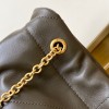 Saint Laurent large capacity exquisite hardware genuine leather dark green tote bag style Saint Laurent large capacity exquisite hardware genuine leather dark green tote bag style