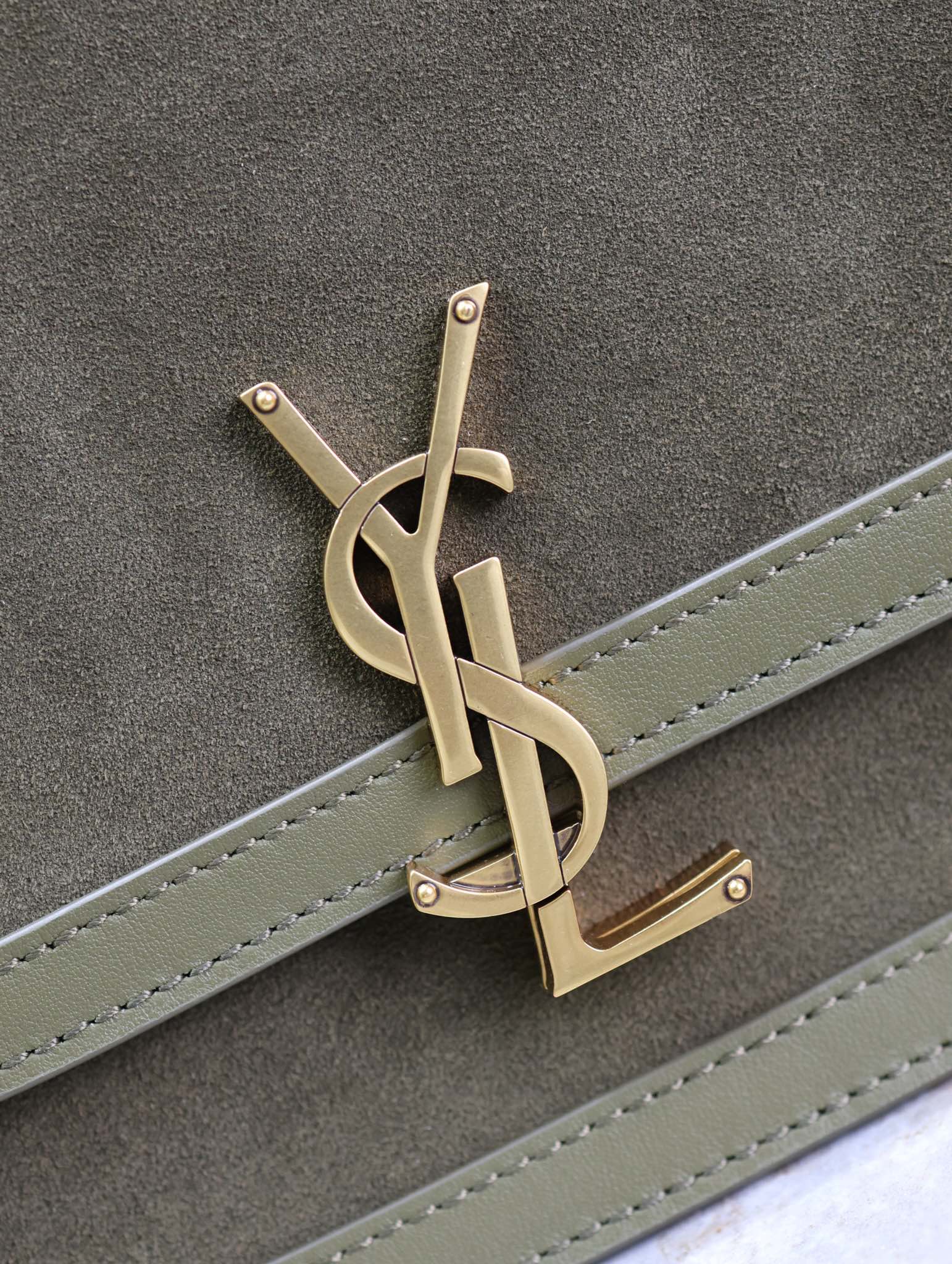 Saint Laurent Matcha Green Suede Chain Shoulder Bag Saint Laurent Matcha Green Suede Chain Shoulder Bag
