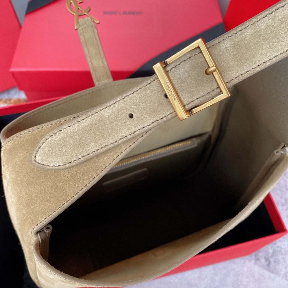 Saint Laurent Le 5À7 brown leather exquisite handbag Saint Laurent Le 5À7 brown leather exquisite handbag