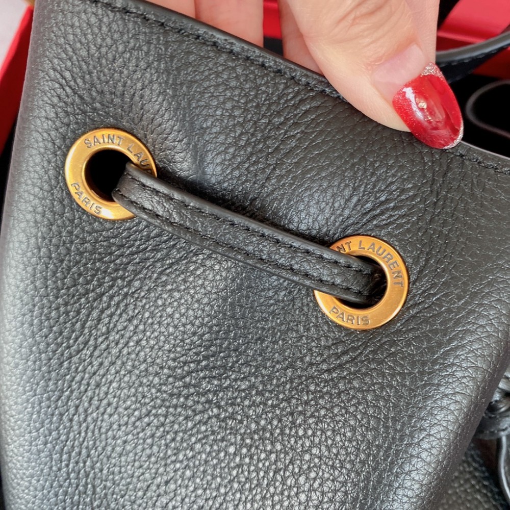 Saint Laurent classic navy blue exquisite hardware retractable bag bucket bag Saint Laurent classic navy blue exquisite hardware retractable bag bucket bag