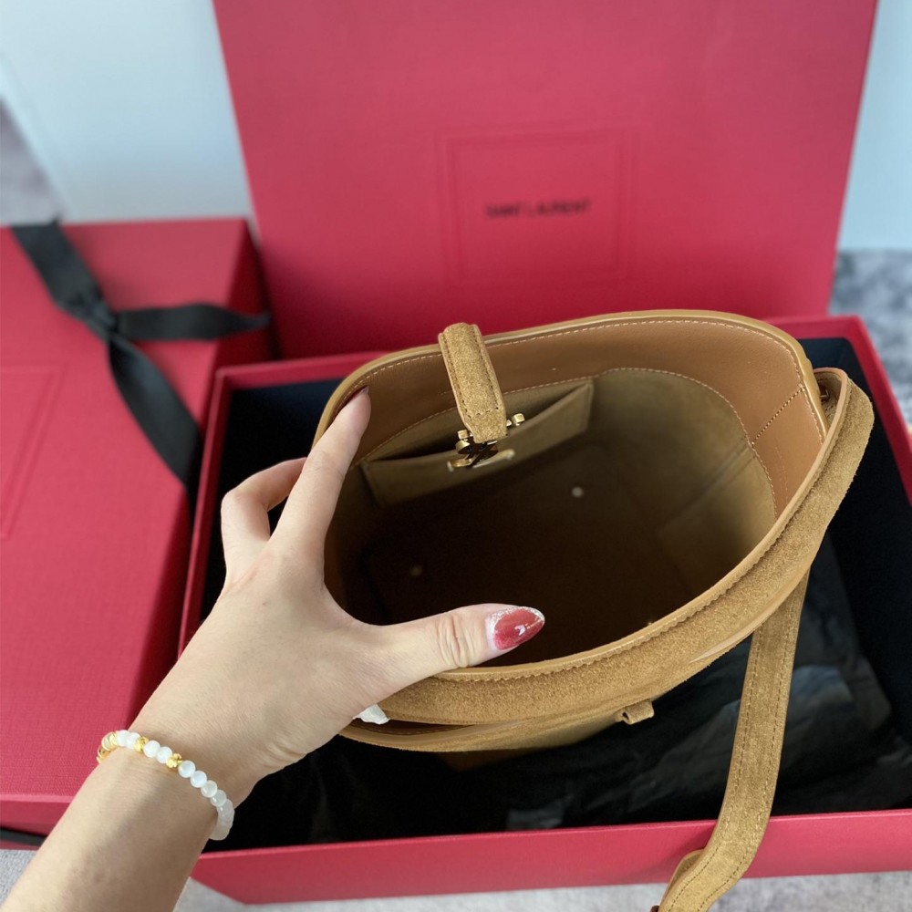 Saint Laurent Niki suede warm brown exquisite hardware genuine leather handbag Saint Laurent Niki suede warm brown exquisite hardware genuine leather handbag