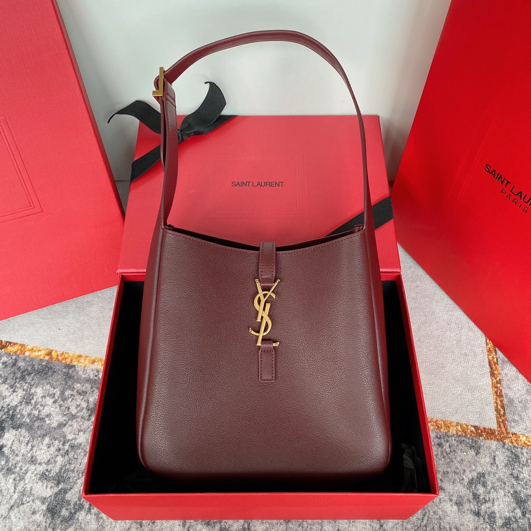 Saint Laurent NIKI series shiny crimson women's exquisite hardware leather handbag Saint Laurent NIKI series shiny crimson women's exquisite hardware leather handbag