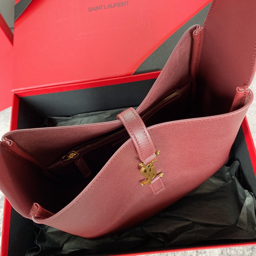 Saint Laurent NIKI series shiny crimson women's exquisite hardware leather handbag Saint Laurent NIKI series shiny crimson women's exquisite hardware leather handbag