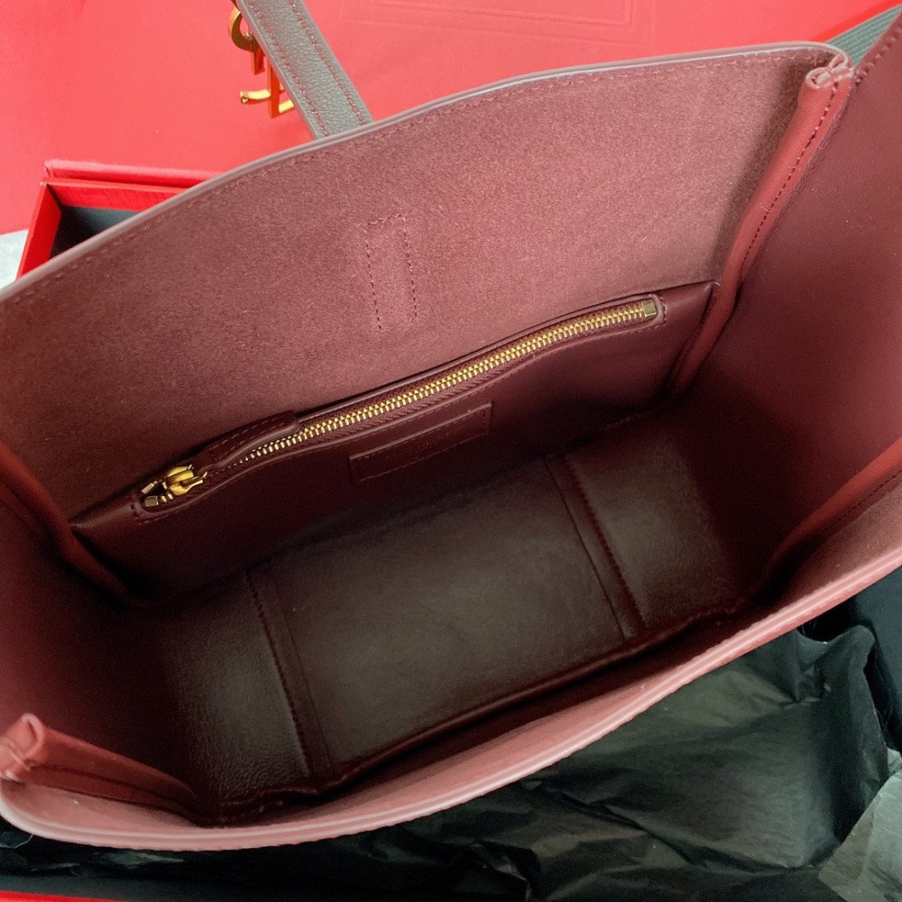 Saint Laurent NIKI series shiny crimson women's exquisite hardware leather handbag Saint Laurent NIKI series shiny crimson women's exquisite hardware leather handbag