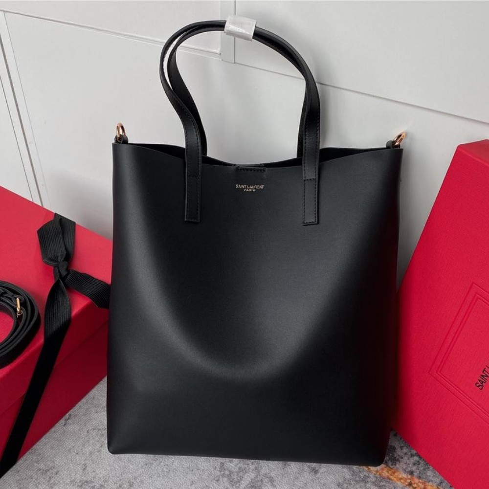 Saint Laurent Black Glossy Leather Long Chain Tote Saint Laurent Black Glossy Leather Long Chain Tote