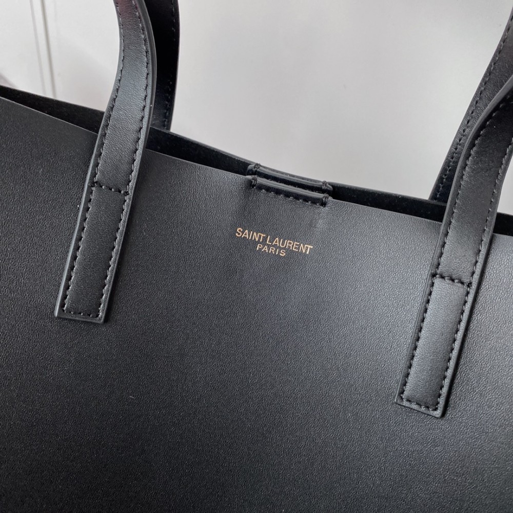 Saint Laurent Black Glossy Leather Long Chain Tote Saint Laurent Black Glossy Leather Long Chain Tote