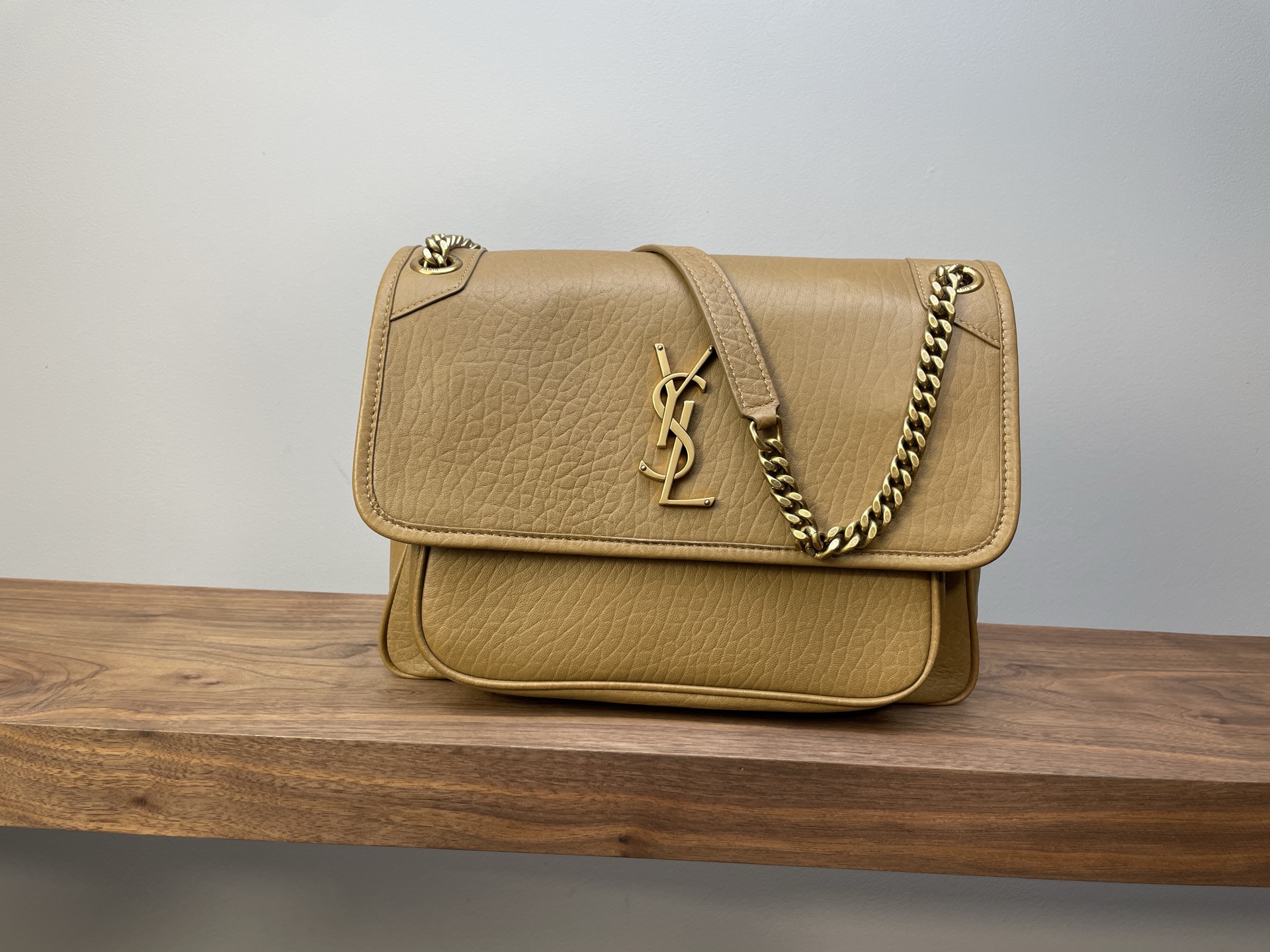 Saint Laurent (YSL) Kate series  small chain bag
